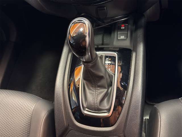 日産 エクストレイル ２．０ ２０ＸＩ Ｖセレクション ２列車 ４ＷＤ R3年 (近畿) 99