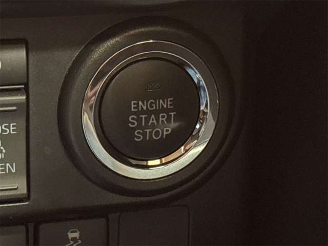 トヨタ ルーミー １．０ カスタム Ｇ－Ｔ R4年 (近畿) 99