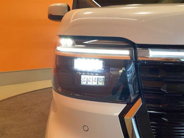 ホンダ Ｎ　ＢＯＸ カスタム ６６０ R8年 (近畿) 99