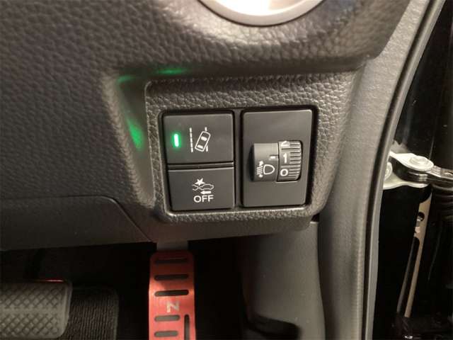 ホンダ Ｎ　ＢＯＸ カスタム ６６０ Ｌ R5年 (近畿) 99