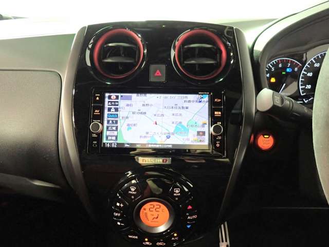 日産 ノート １．２ ＮＩＳＭＯ H29年 (近畿) 99