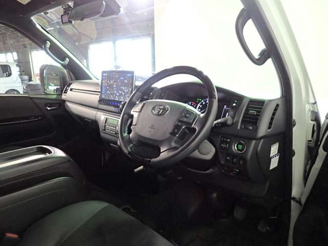 トヨタ ハイエースバン ２．８ スーパーＧＬ ダークプライムＩＩ ロングボディ ディーゼルターボ ４ＷＤ R5年 () 99