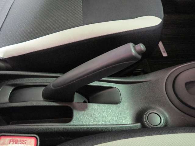日産 ノート １．２ Ｘ H29年 () 99