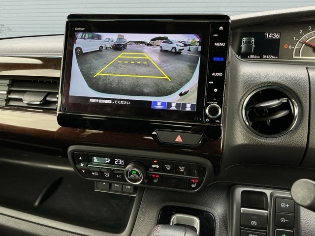 ホンダ Ｎ　ＢＯＸ カスタム ６６０ Ｌ ターボ コーディネートスタイル R4年 (近畿) 99