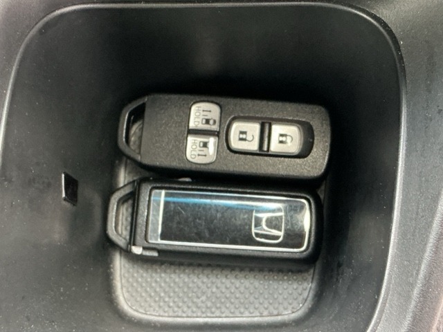 ホンダ Ｎ　ＢＯＸ カスタム ６６０ Ｌ ターボ コーディネートスタイル R4年 (近畿) 99