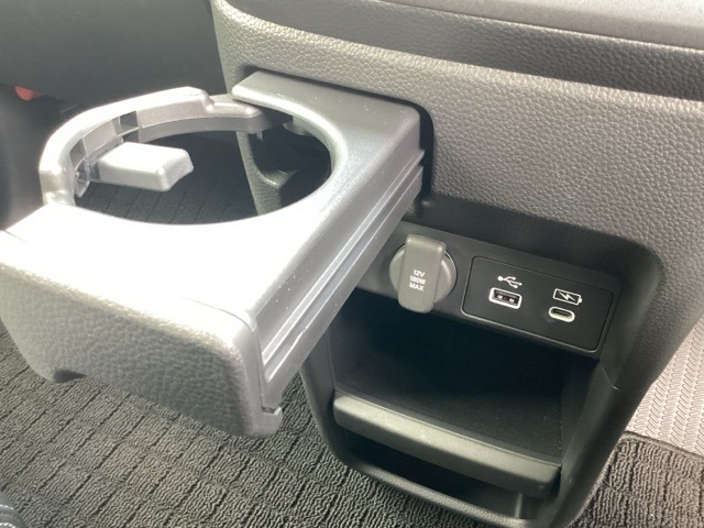 ホンダ ステップワゴン １．５ スパーダ R8年 (近畿) 99