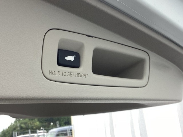 ホンダ ステップワゴン　ハイブリッド ２．０ Ｅ：ＨＥＶ エアー ＥＸ R8年 (近畿) 99