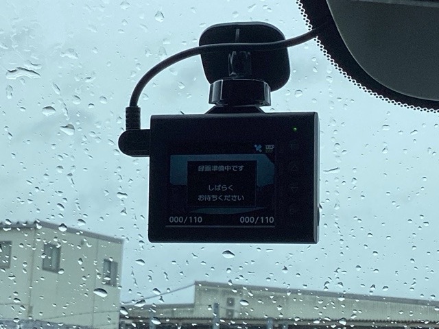 ホンダ ステップワゴン　ハイブリッド ２．０ Ｅ：ＨＥＶ エアー ＥＸ R8年 (近畿) 99