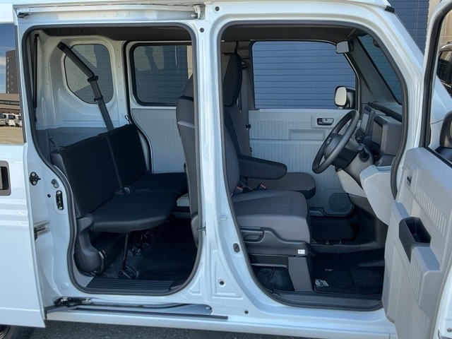 ホンダ Ｎ−ＶＡＮ　ｅ： ｅ：Ｌ４ R6年 (近畿) 99