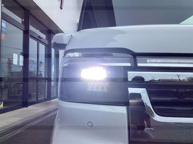 ホンダ Ｎ　ＢＯＸ カスタム ６６０ R8年 (近畿) 99