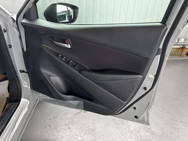 マツダ ＭＡＺＤＡ２ １．５ １５スポルト ＩＩ R8年 () 99