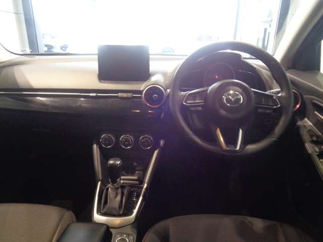 マツダ ＭＡＺＤＡ２ １．５ ＸＤ ブラックトーンエディション ディーゼルターボ R3年 (関東) 99