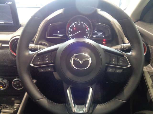 マツダ ＭＡＺＤＡ２ １．５ ＸＤ ブラックトーンエディション ディーゼルターボ R3年 (関東) 99