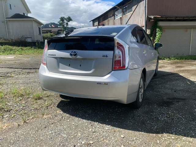 トヨタ プリウス １．８ Ｓ H25年 (関東) 99
