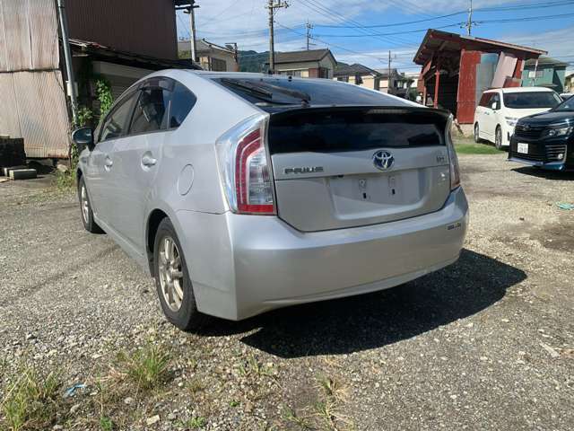 トヨタ プリウス １．８ Ｓ H25年 (関東) 99