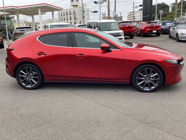 マツダ ＭＡＺＤＡ３　ファストバック ２．０ ２０Ｓ ツーリング R7年 (関東) 99
