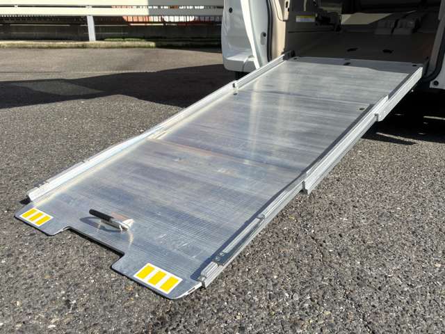 ホンダ Ｎ　ＢＯＸ＋ ６６０ Ｇ 車イス仕様車 H29年 (東海) 99