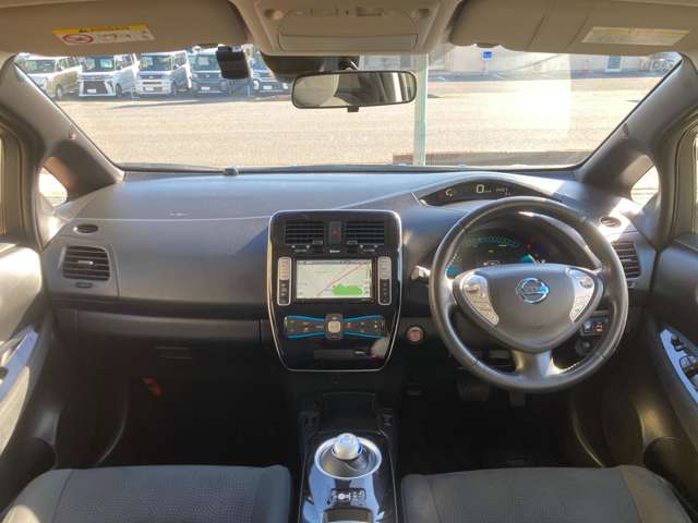 日産 リーフ ３０ＫＷＨ Ｘ サンクス エディション H28年 (東海) 99
