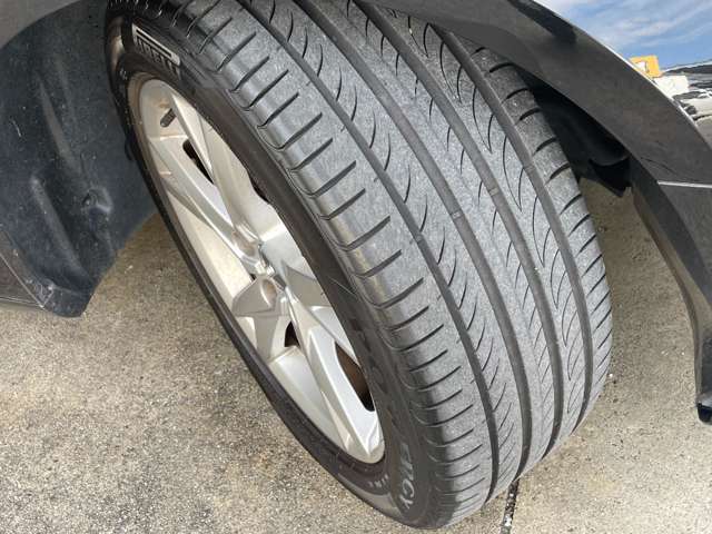 アウディ Ａ４　アバント １．４　ＴＦＳＩ　スポーツ H30年 () 99