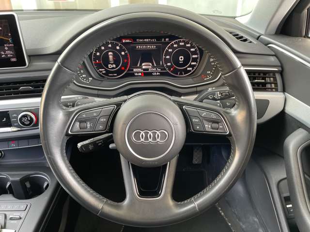 アウディ Ａ４　アバント １．４　ＴＦＳＩ　スポーツ H30年 () 99