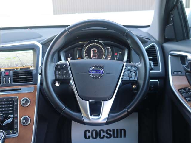 ボルボ ＸＣ６０ Ｔ５ ＡＷＤ クラシック ４ＷＤ H29年 (東海) 99