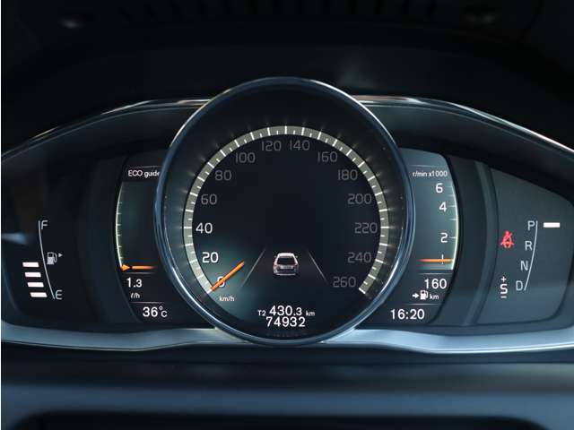 ボルボ ＸＣ６０ Ｔ５ ＡＷＤ クラシック ４ＷＤ H29年 (東海) 99