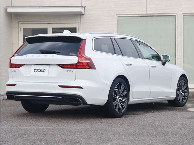 ボルボ Ｖ６０ Ｔ５　インスクリプション R1年 (東海) 99