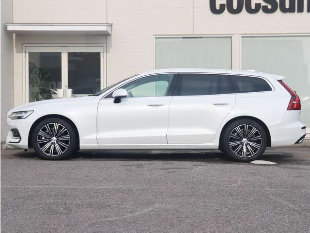 ボルボ Ｖ６０ Ｔ５　インスクリプション R1年 (東海) 99
