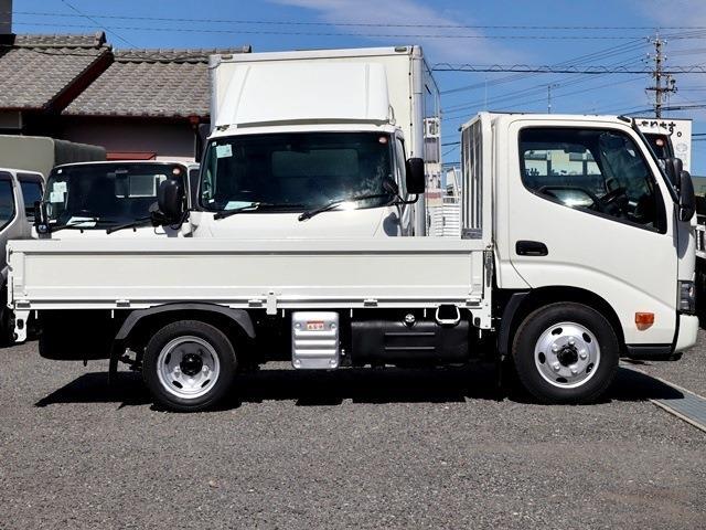 トヨタ トヨエース 平ボディ 積載２Ｔ ジャストロー R1年 (東海) 99