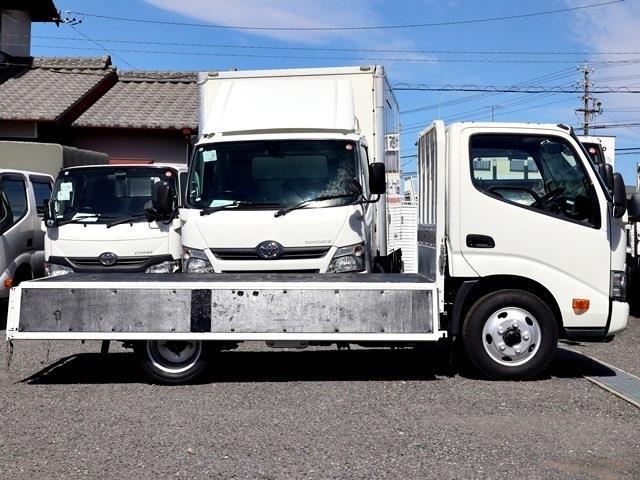 トヨタ トヨエース 平ボディ 積載２Ｔ ジャストロー R1年 (東海) 99