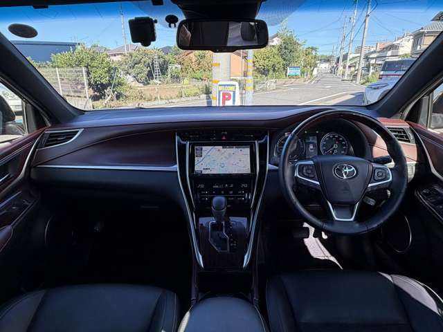 トヨタ ハリアー　ハイブリッド ２．５ ハイブリッド Ｅ－ＦＯＵＲ プレミアム ４ＷＤ H27年 (東海) 99