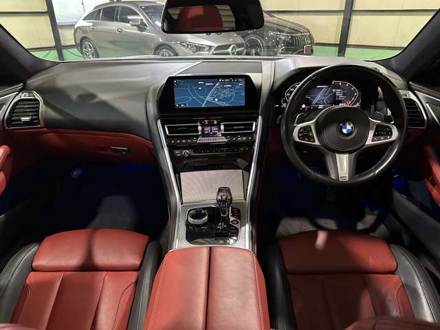 ＢＭＷ ８シリーズ Ｍ８５０Ｉ Ｘドライブ ４ＷＤ R2年 (関東) 99