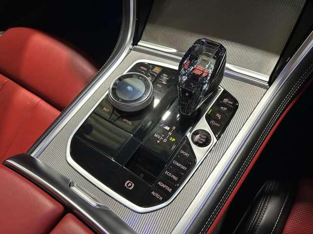 ＢＭＷ ８シリーズ Ｍ８５０Ｉ Ｘドライブ ４ＷＤ R2年 (関東) 99