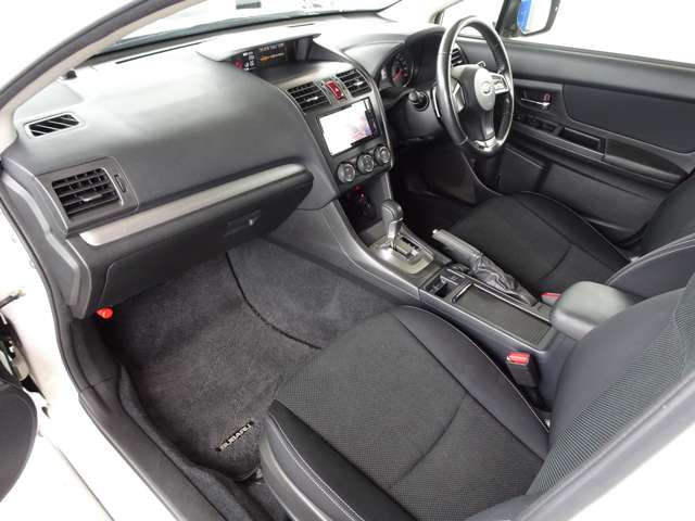 スバル インプレッサＸＶ ２．０Ｉ－Ｌ ４ＷＤ H25年 () 99
