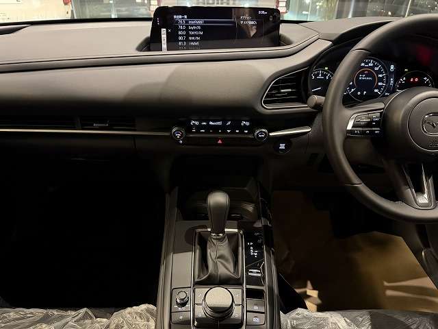 マツダ ＣＸ−３０ ２．０ ２０Ｇ R8年 (関東) 99