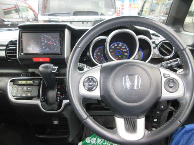 ホンダ Ｎ　ＢＯＸ ６６０ カスタムＧ ターボＡパッケージ ４ＷＤ H26年 () 99
