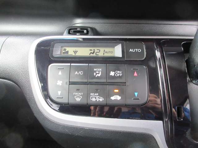 ホンダ Ｎ　ＢＯＸ ６６０ カスタムＧ ターボＡパッケージ ４ＷＤ H26年 () 99