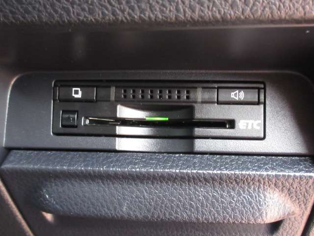 トヨタ ヴォクシー ２．０ ＺＳ H26年 (関東) 99