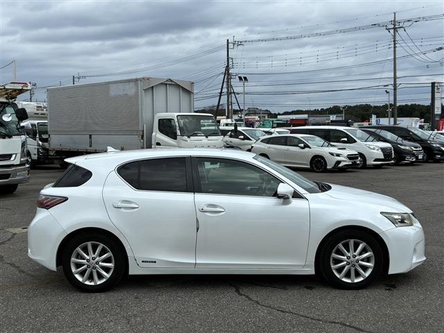 レクサス ＣＴ２００ｈ バージョンＣ H23年 (関東) 99