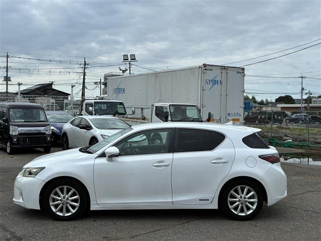 レクサス ＣＴ２００ｈ バージョンＣ H23年 (関東) 99