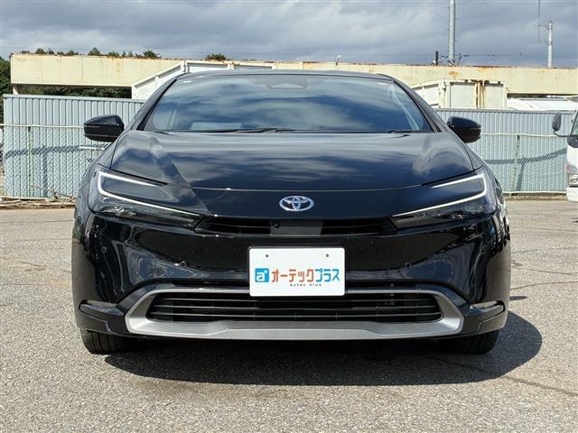 トヨタ プリウス ２．０ Ｚ Ｅ－ＦＯＵＲ ４ＷＤ R5年 (関東) 99