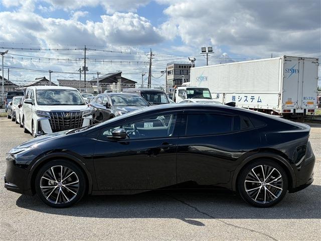 トヨタ プリウス ２．０ Ｚ Ｅ－ＦＯＵＲ ４ＷＤ R5年 (関東) 99