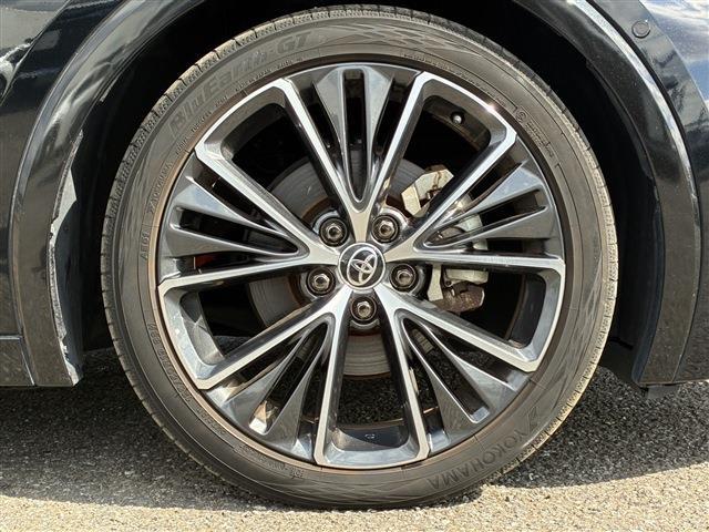 トヨタ プリウス ２．０ Ｚ Ｅ－ＦＯＵＲ ４ＷＤ R5年 (関東) 99