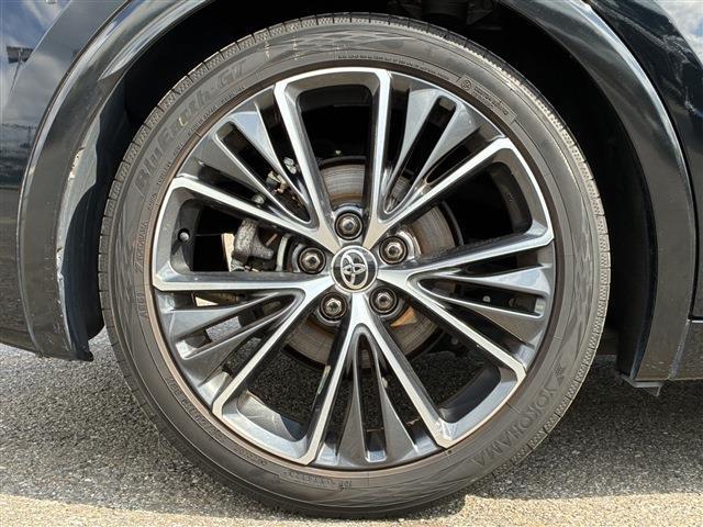 トヨタ プリウス ２．０ Ｚ Ｅ－ＦＯＵＲ ４ＷＤ R5年 (関東) 99
