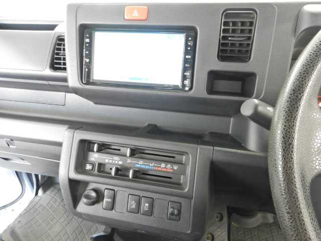 ダイハツ ハイゼットトラック ６６０ スタンダード ＳＡＩＩＩＴ ３方開 ４ＷＤ H30年 () 99