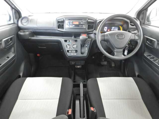 ダイハツ ミラ　イース ６６０ Ｌ ＳＡＩＩＩ H29年 () 99