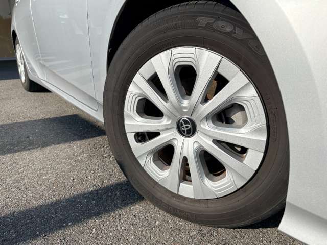 トヨタ プリウス １．８ Ｓ R1年 (九州・沖縄) 99
