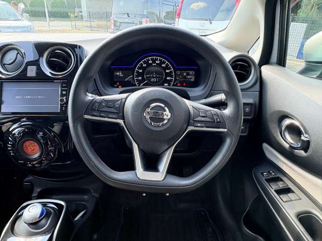 日産 ノート １．２ Ｅ－ＰＯＷＥＲ Ｘ H29年 (九州・沖縄) 99