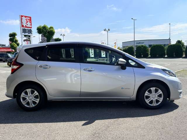 日産 ノート １．２ Ｅ－ＰＯＷＥＲ Ｘ H29年 (九州・沖縄) 99