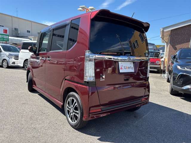 ホンダ Ｎ　ＢＯＸ ６６０ カスタムＧ ＳＳパッケージ H25年 (近畿) 99